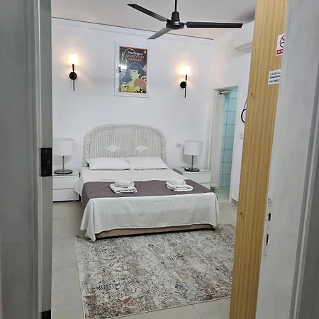 Town Centre Bright & Spacious Apt * Ghajnsielem