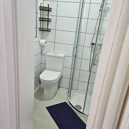 Apartment Town Centre Bright & Spacious Apt
